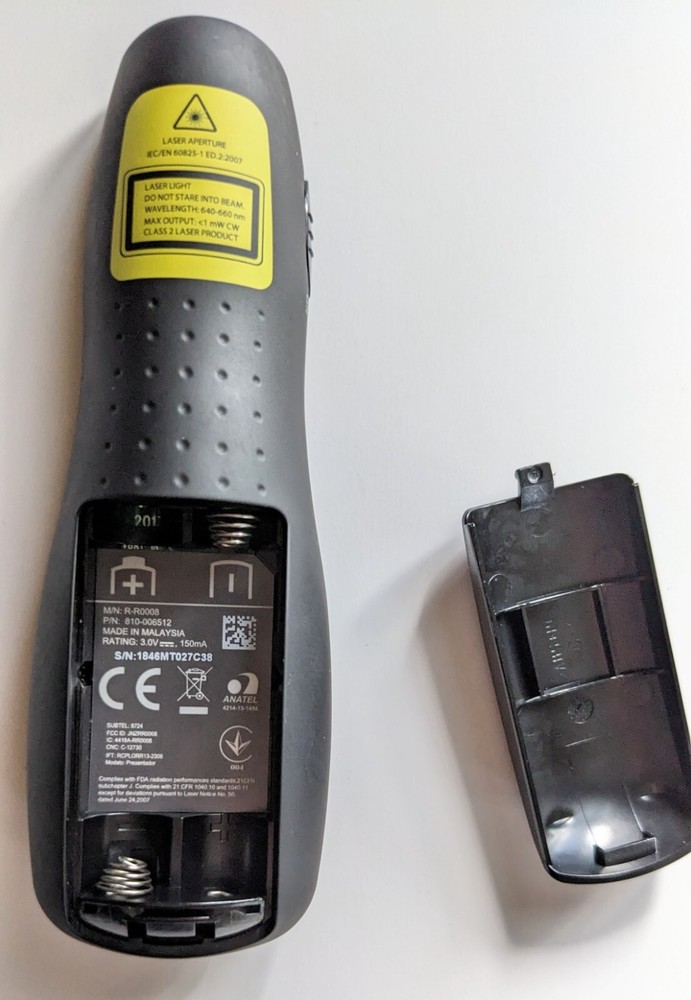 Logitech R400 Presenter Remote Control with Laser Pointer Tested