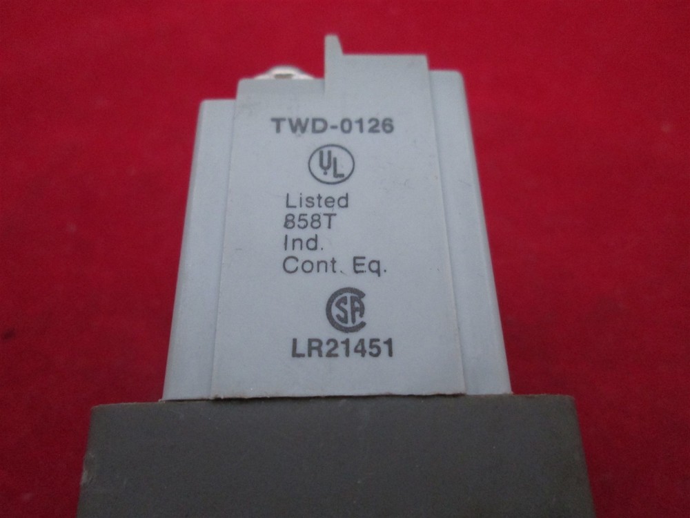 Idec TWD-0126 Pilot Light