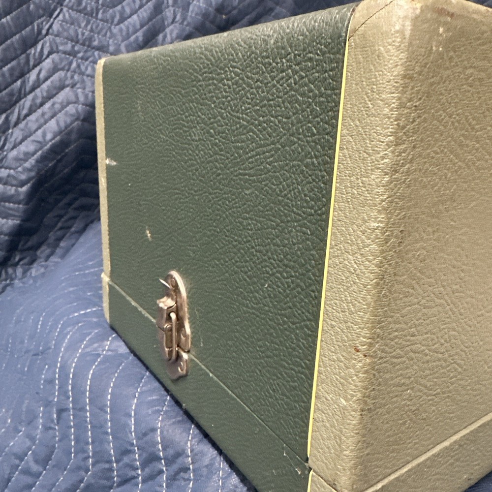 Argus 300 Automatic Vintage 35mm Slide Changer Projector With Case-Untested