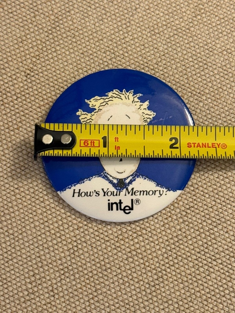 Vintage Intel Computer IT PC Memory Processor Microchip Tech Pin Pinback Button