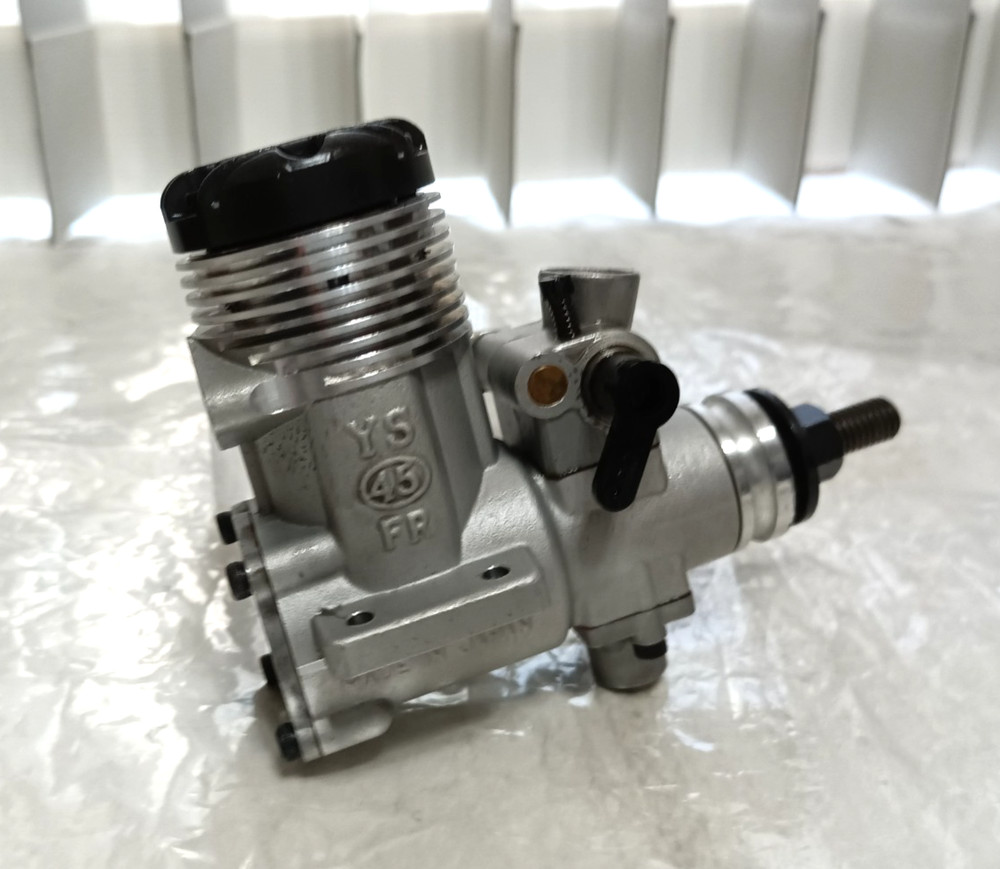 YS .45FR 2-Stroke Glow Airplane Engine New in Box