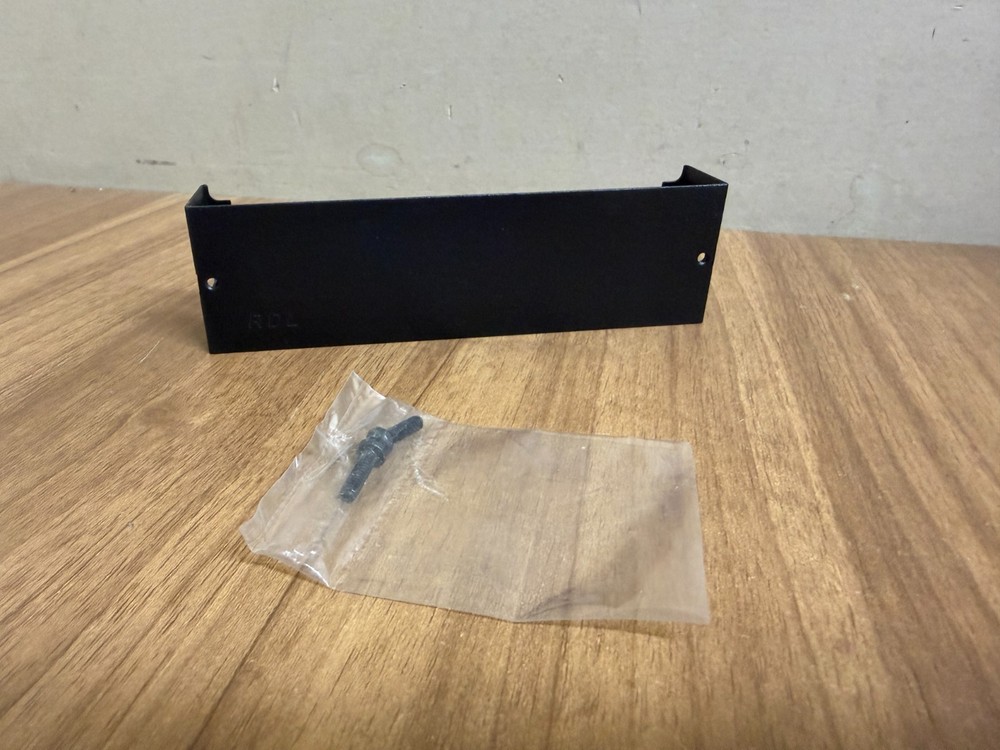 RDL RU-FP1 RACK FILLER PANEL REVERSE MOUNTING KIT