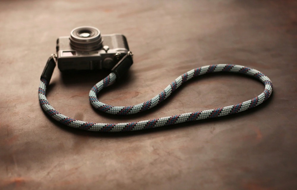 Windmup Blue Pattern Rope Camera Strap – Handmade Climbing Rope & Black Leather