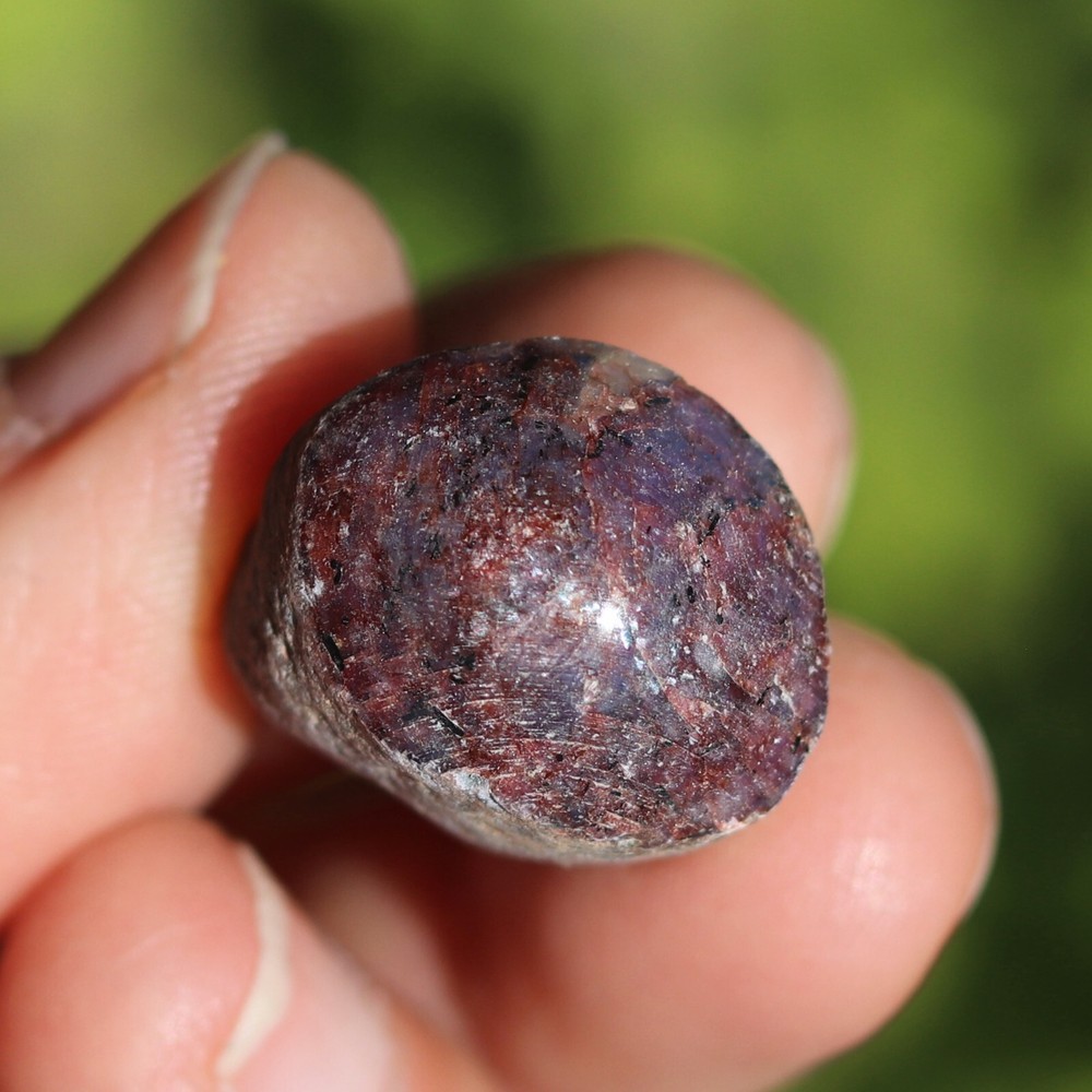 Fluorescent "Star" Ruby, Red Corundum from India (RUB31)