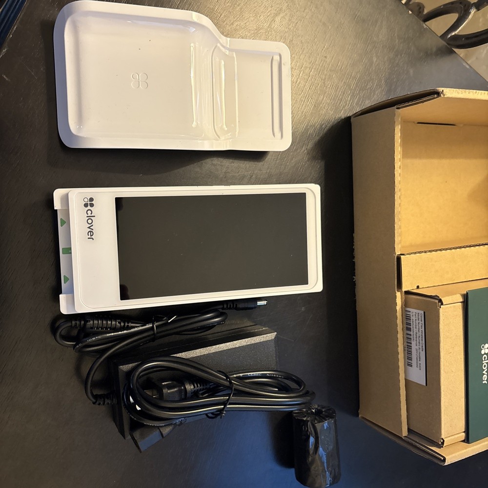 Brand New Clover Flex 4 Pos System With Charging Cradle/charger