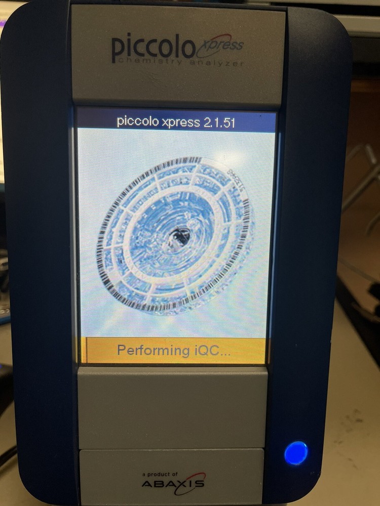 ABAXIS Piccolo Xpress Chemistry Analyzer 1100-1000