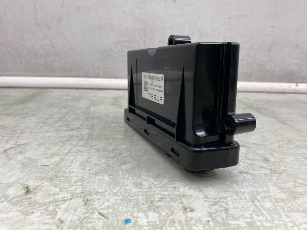 ⭕ 12-15 Model S Electronic Parking Brake Controller Module Unit ECU 1007618-00-D