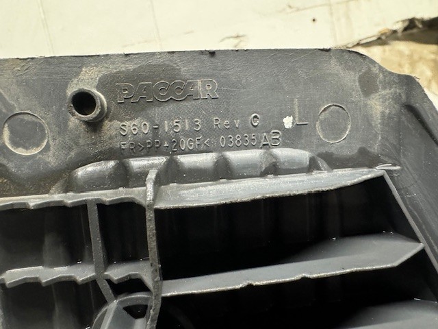 PETERBILT S60-1513 TRIM - THRESHOLD, DOOR