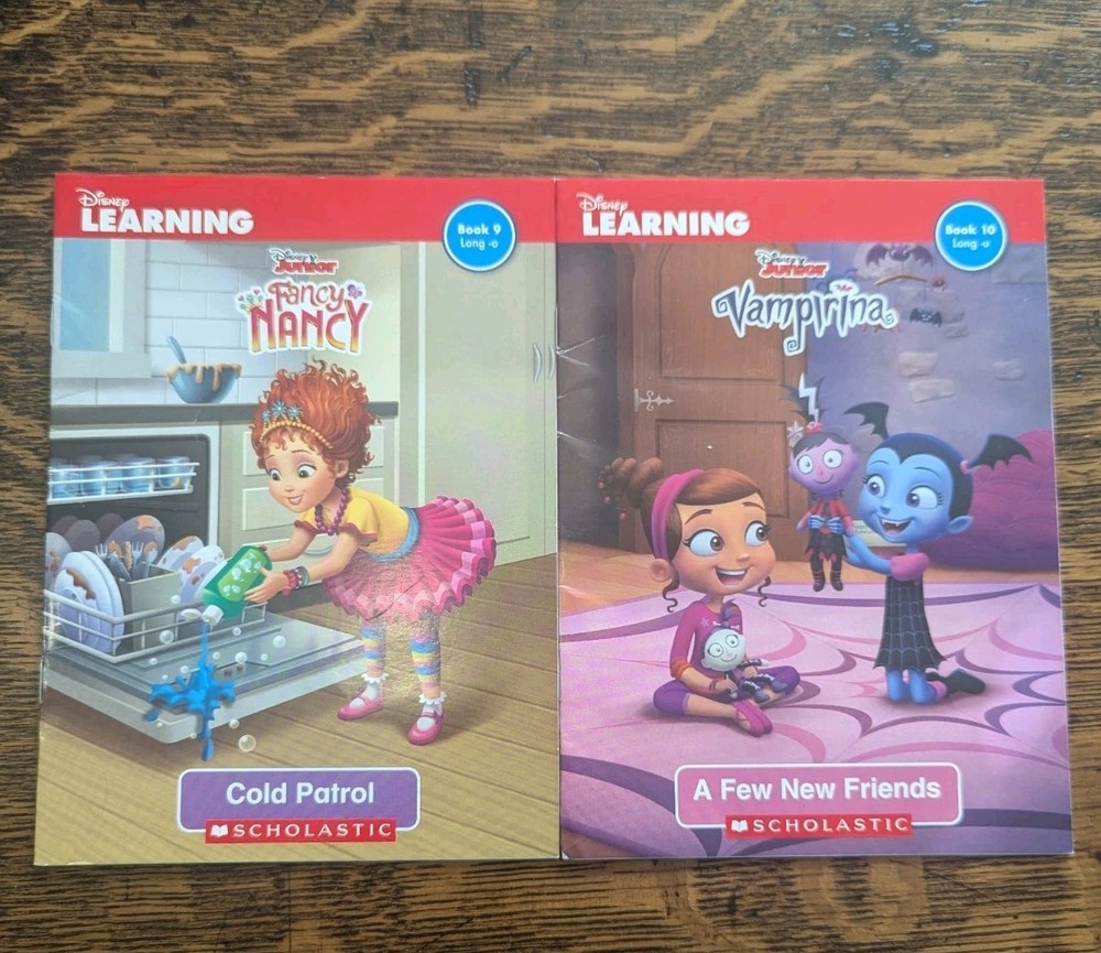 Disney Junior Phonics Reading Program Set 10 Books & 2 Workbooks