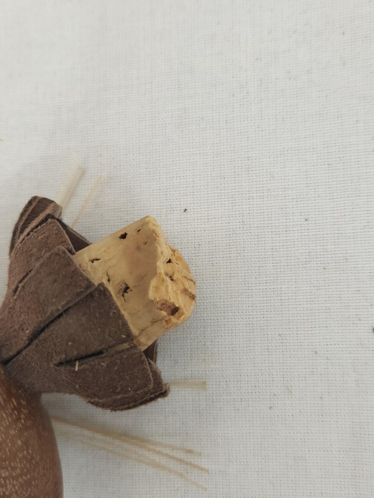 Cat/Kitty Wood Cork - Vintage, Damaged