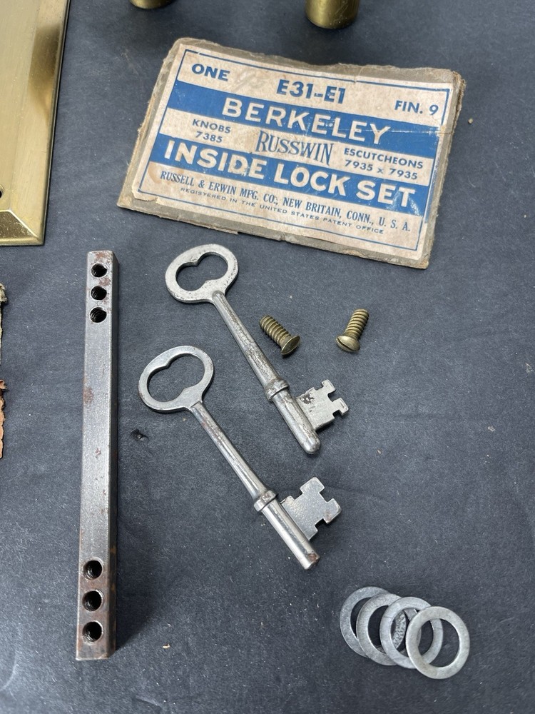 Yale Russwin Berkeley Inside Lock Set E31-E1 Pre Owned