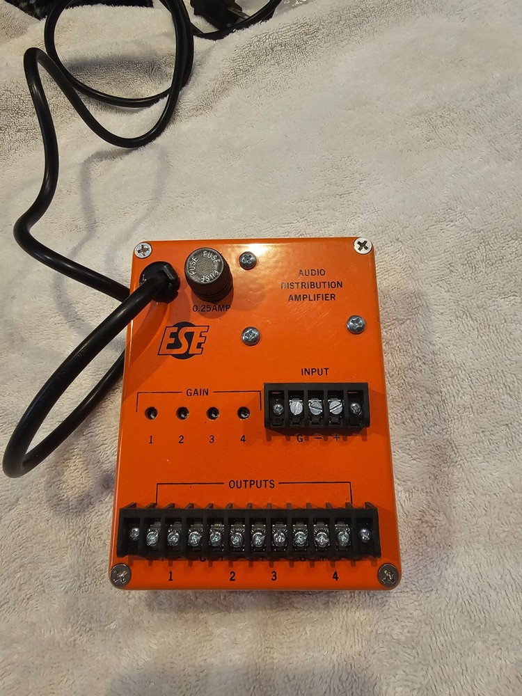 ESE Audio Distribution Amplifier ES-217