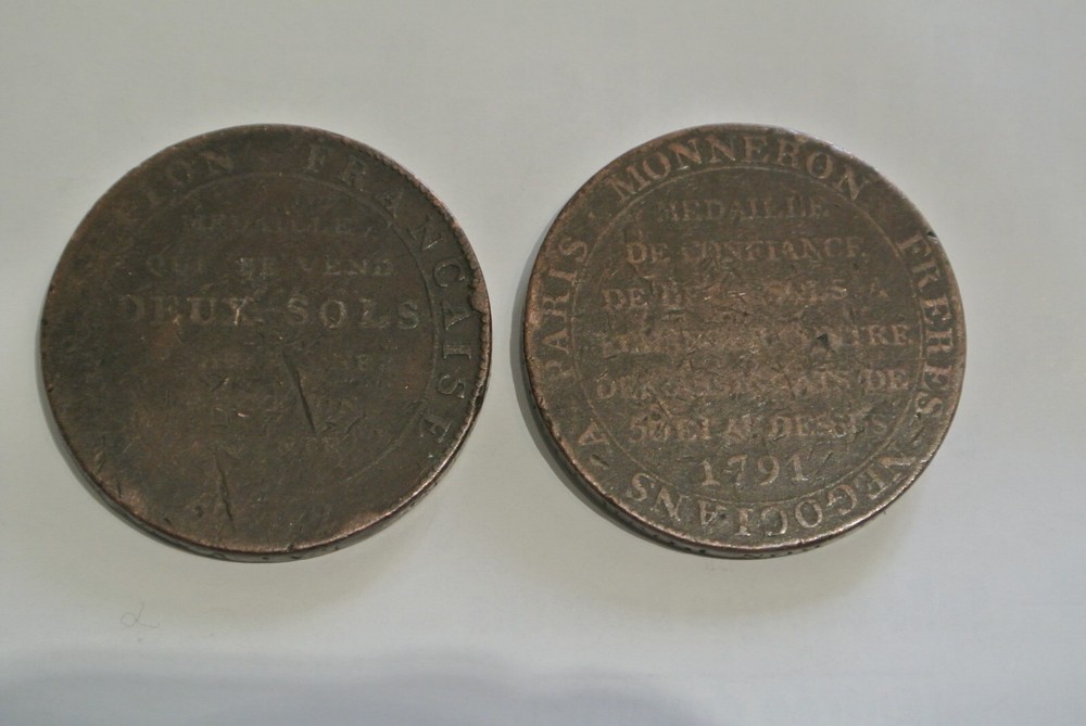 MONERON  de 2 SOLS   deux coins