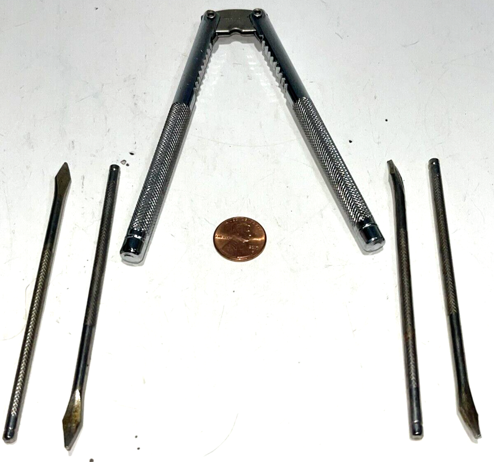 Vintage Nut Cracker Set 4 Pickers 1 Cracker