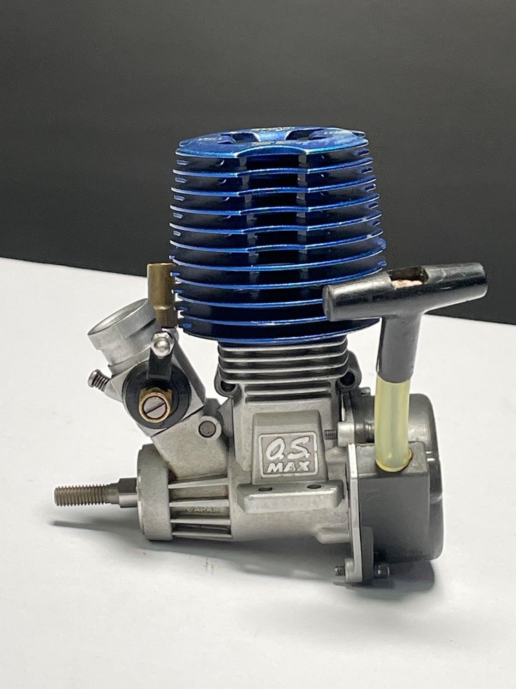 O.S Max 18 CV-R Engine.