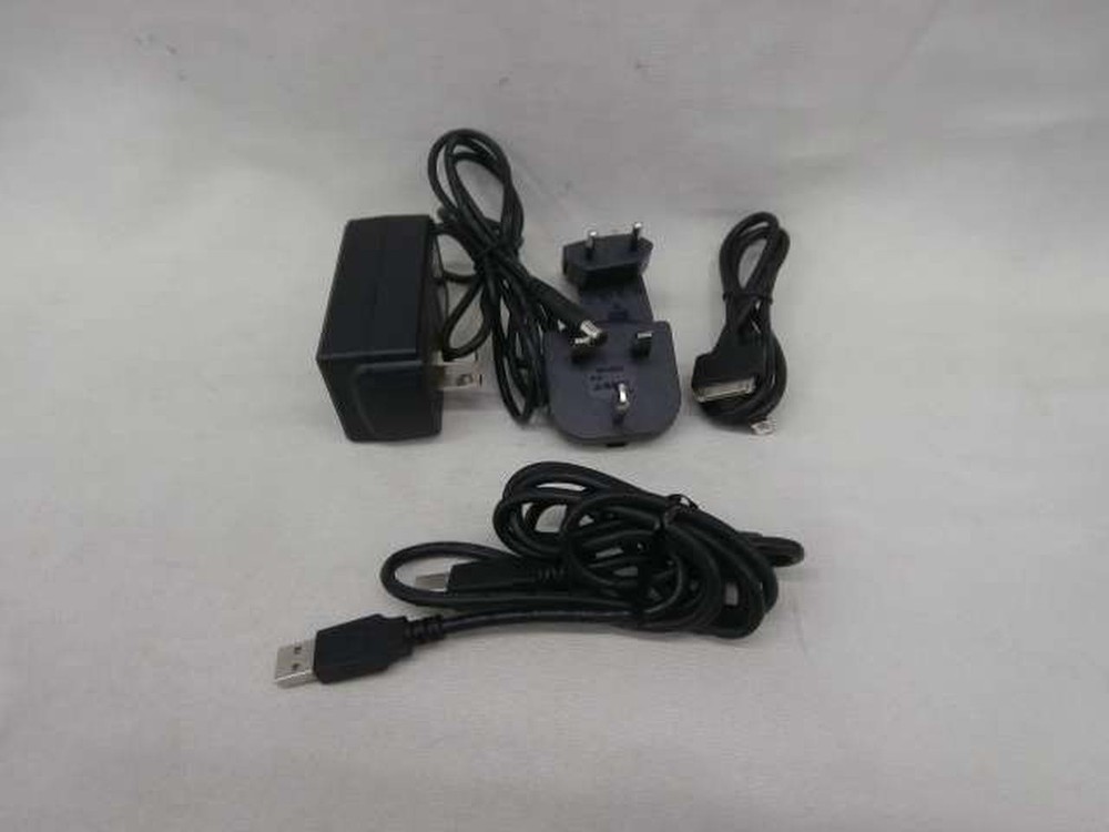 Native Instruments TRAKTOR KONTROL Z1 DJ Mixer Controller Effector