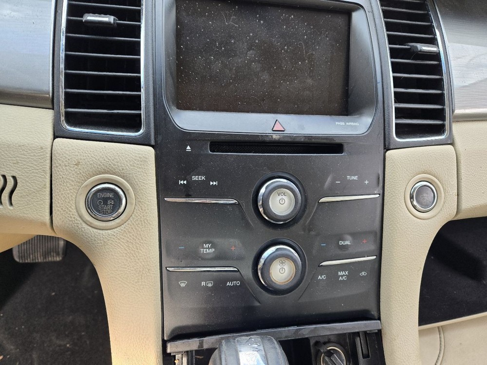 2013-2016 Ford Taurus Center Dash 8" Display Screen