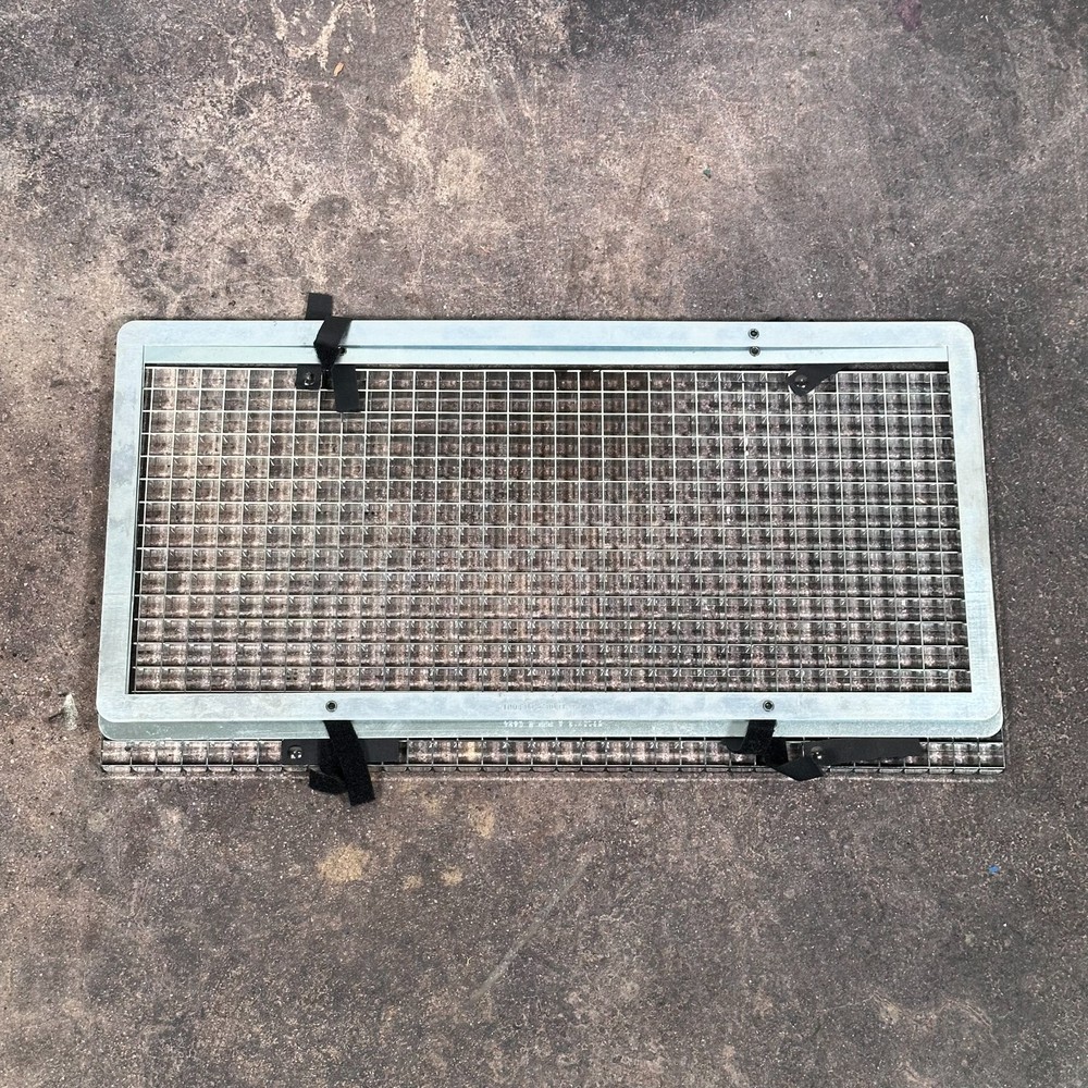 Kino Flo DIV-400 Diva Lite for Studio Lighting w/ Case