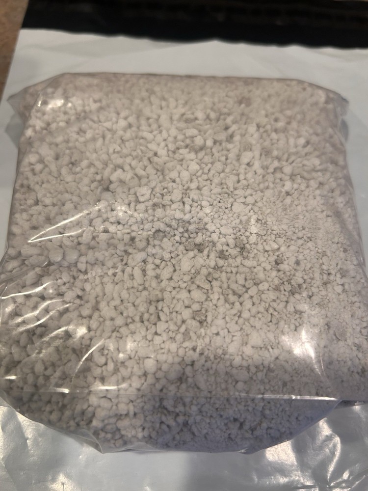 1 Quart Perlite, Horticultural Perlite - All natural No additives