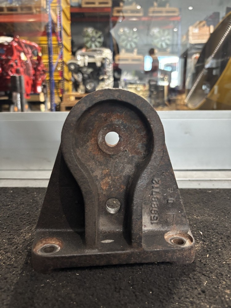 GM Engine Motor Mount 15988712