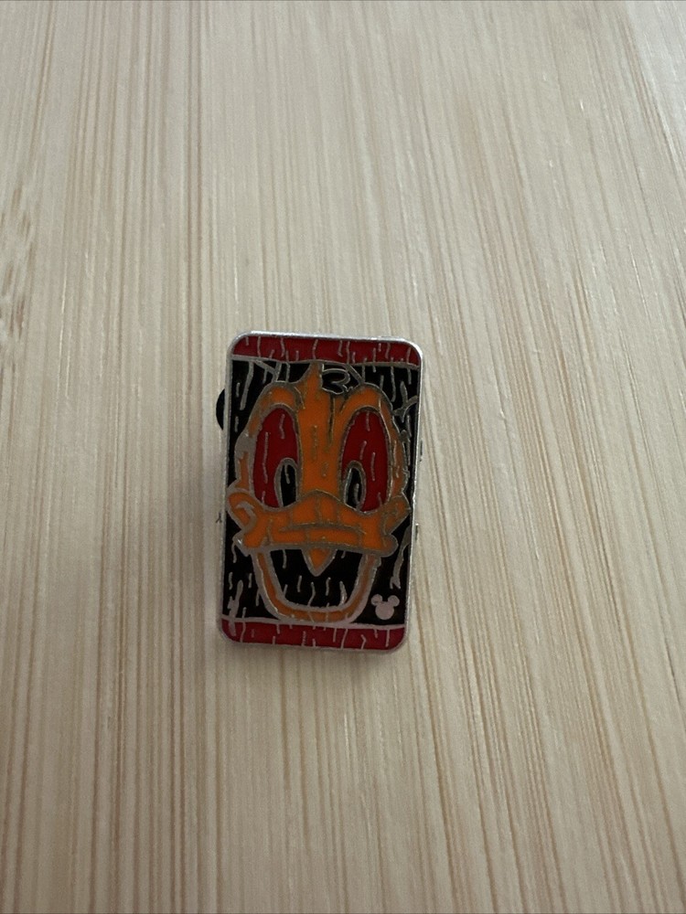 Donald Duck Disney Pin