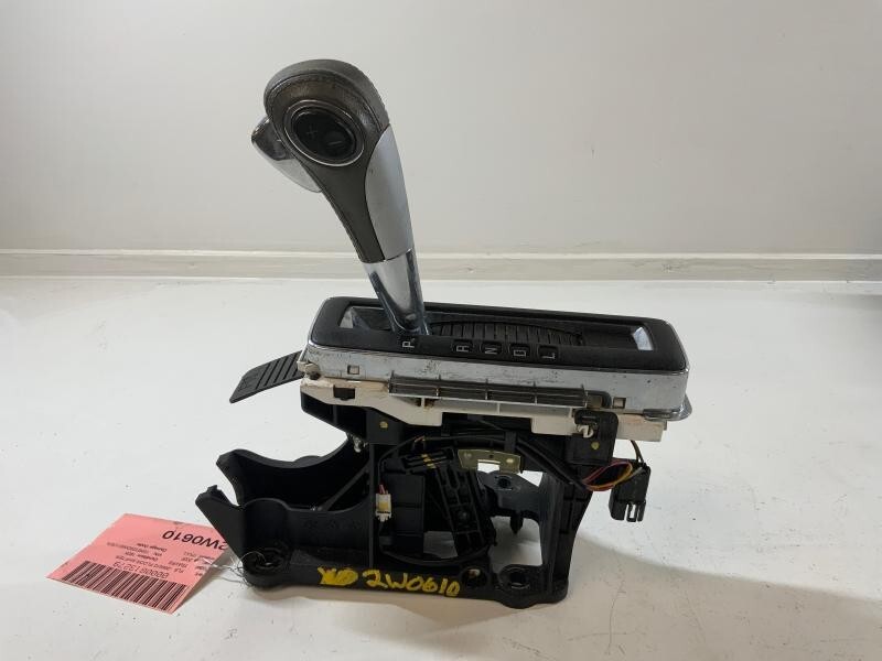 2009-2017 Chevy Traverse Automatic Floor Gear Shift Assembly OEM