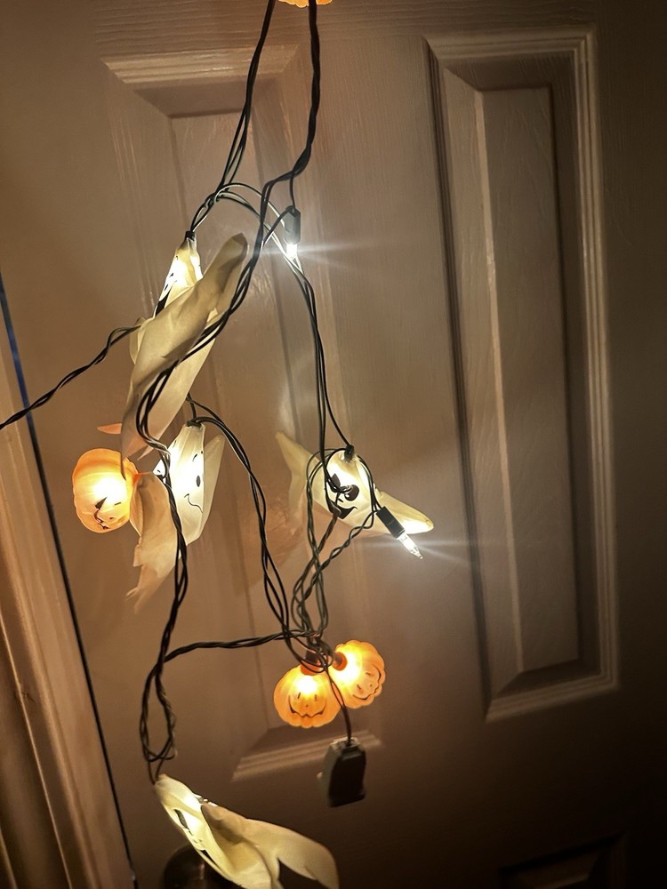 Vintage Halloween string light Ghosts & Pumpkin blow molds Working