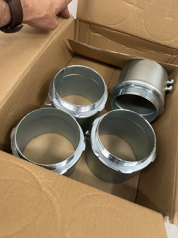 Topaz 3-1/2" EMT IMC RGD Coupling Fitting