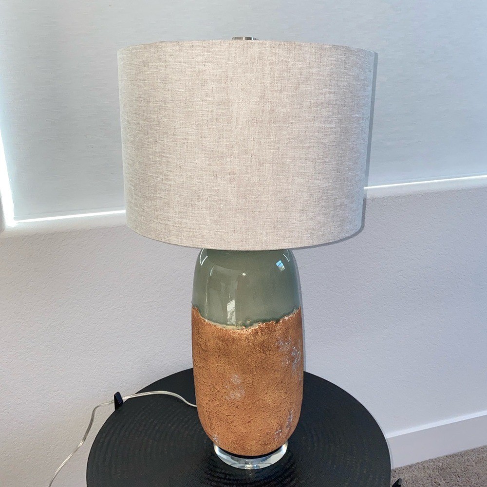 Uttermost Maggie - 1 Light Table Lamp
