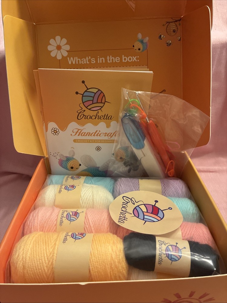 Crochetta Bee Family Kit: