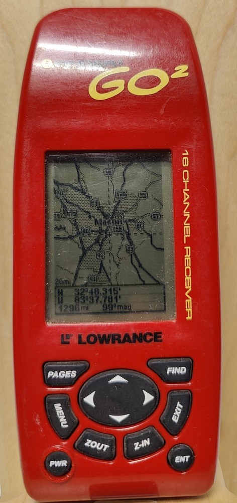 Lowrance iFinder GO2 GPS Mapping 16 Channel Receiver Powers On Backlight Works