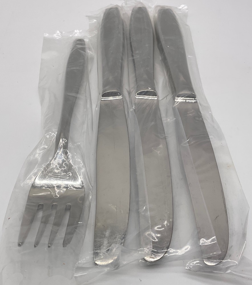 DeVille 18-8 Stainless Japan Caesar Pattern 28 Pieces Flatware Incomplete Set
