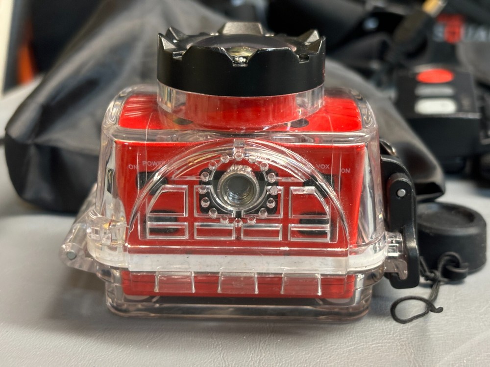 Nabi Square HD 4K Waterproof Action Camera - Red!
