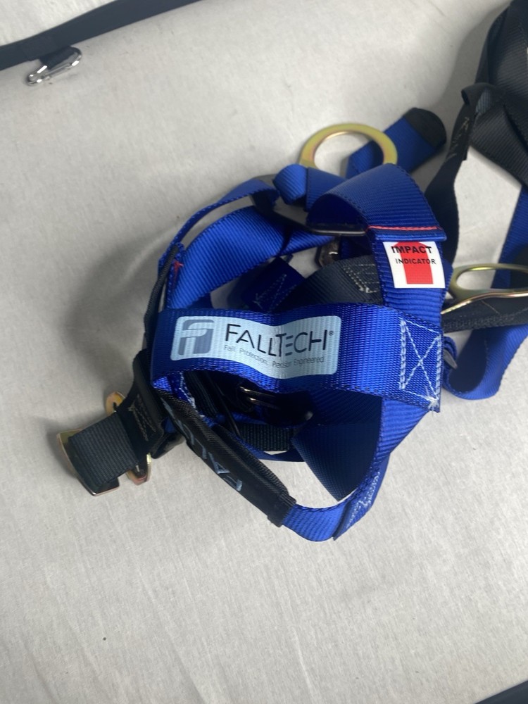 FallTech 7017 Contractor Full Body Harness, Universal Fit