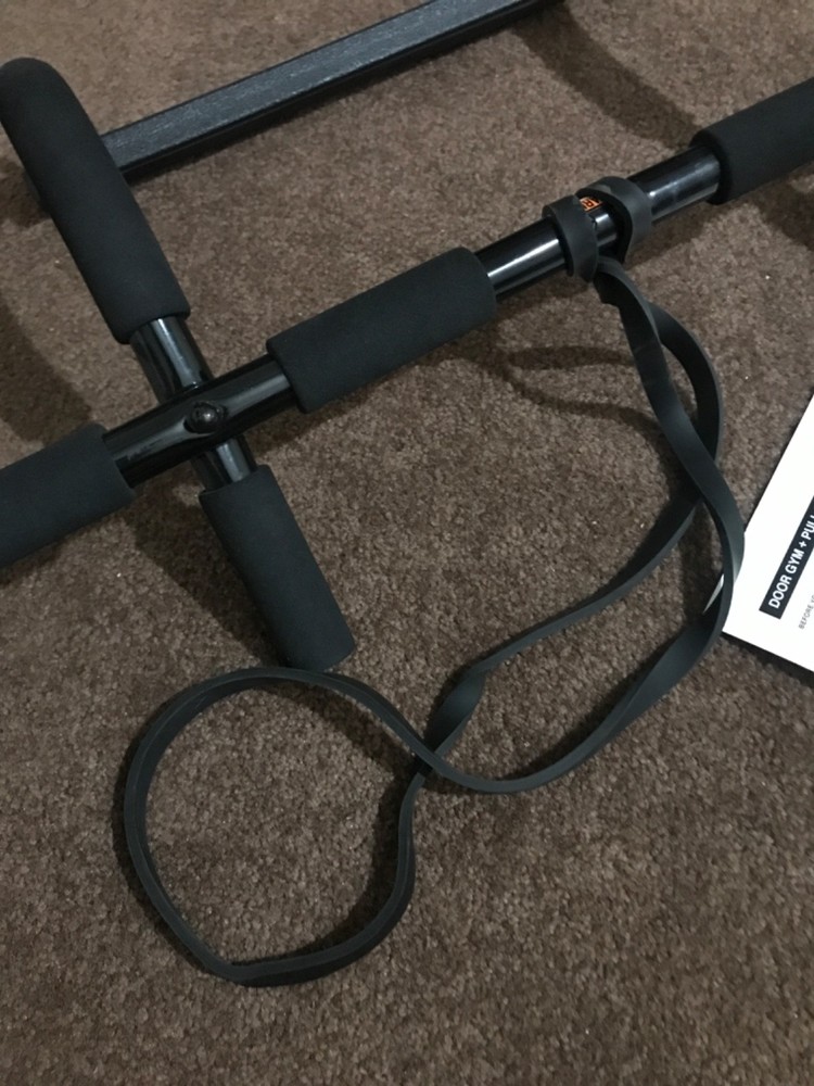 door gym + pull-up assist