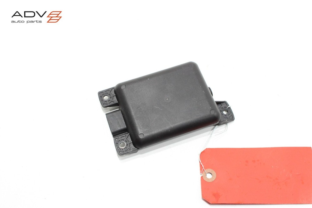 2016 - 2020 CADILLAC CT6 REAR LEFT SIDE BLIND SPOT RADAR SENSOR MODULE OEM