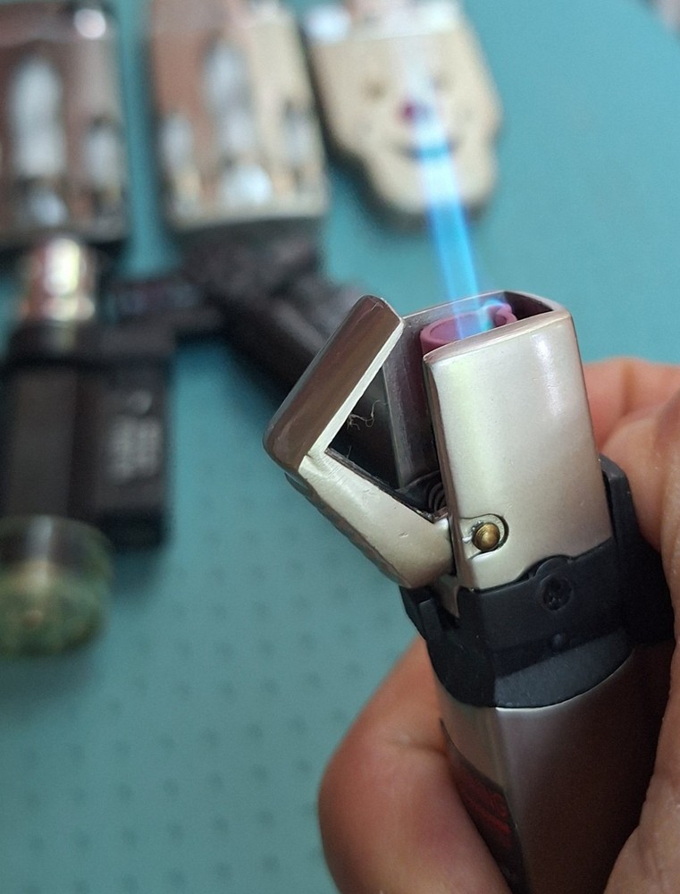 6 Butane Lighter
