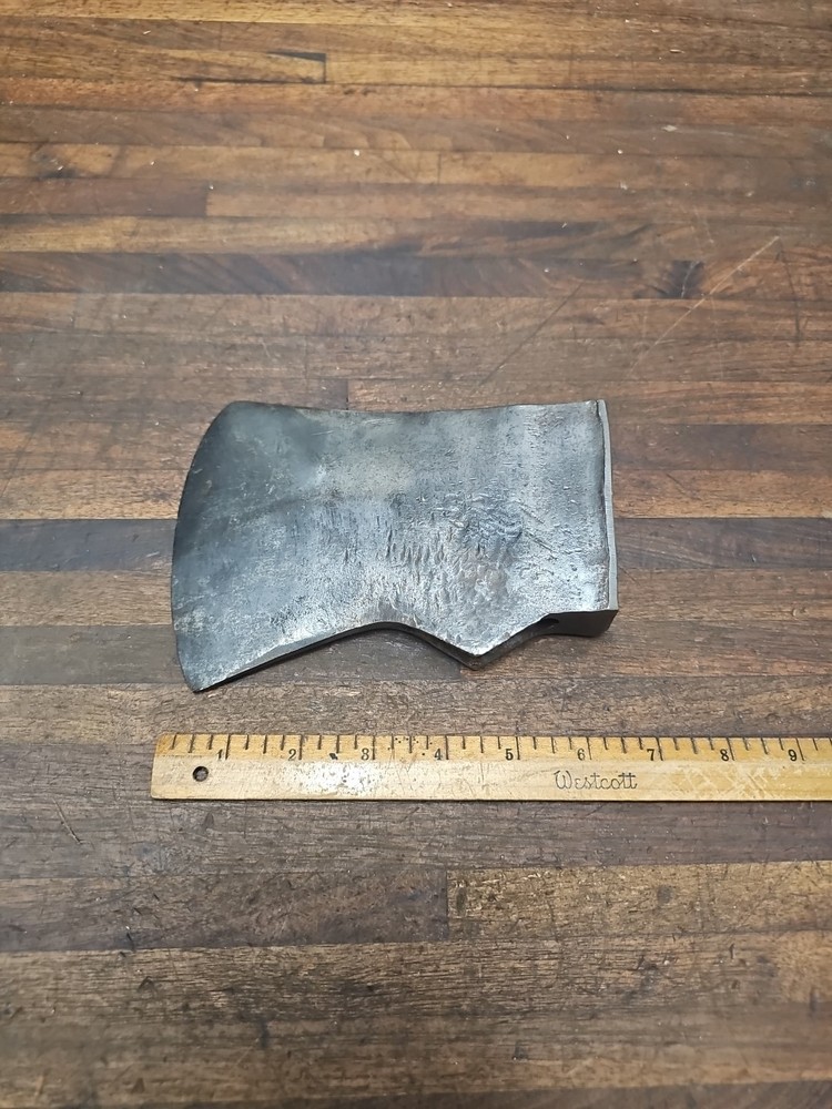 E42- Early Antique jersey pattern axe head 3 lb
