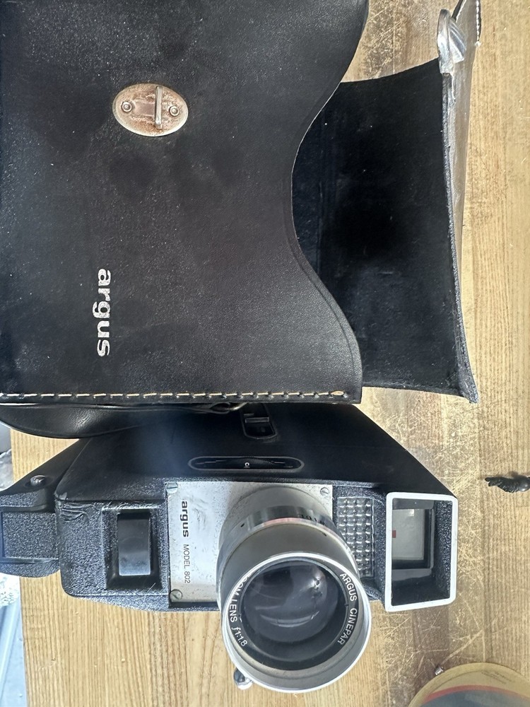 5 Vintage camera lot untested
