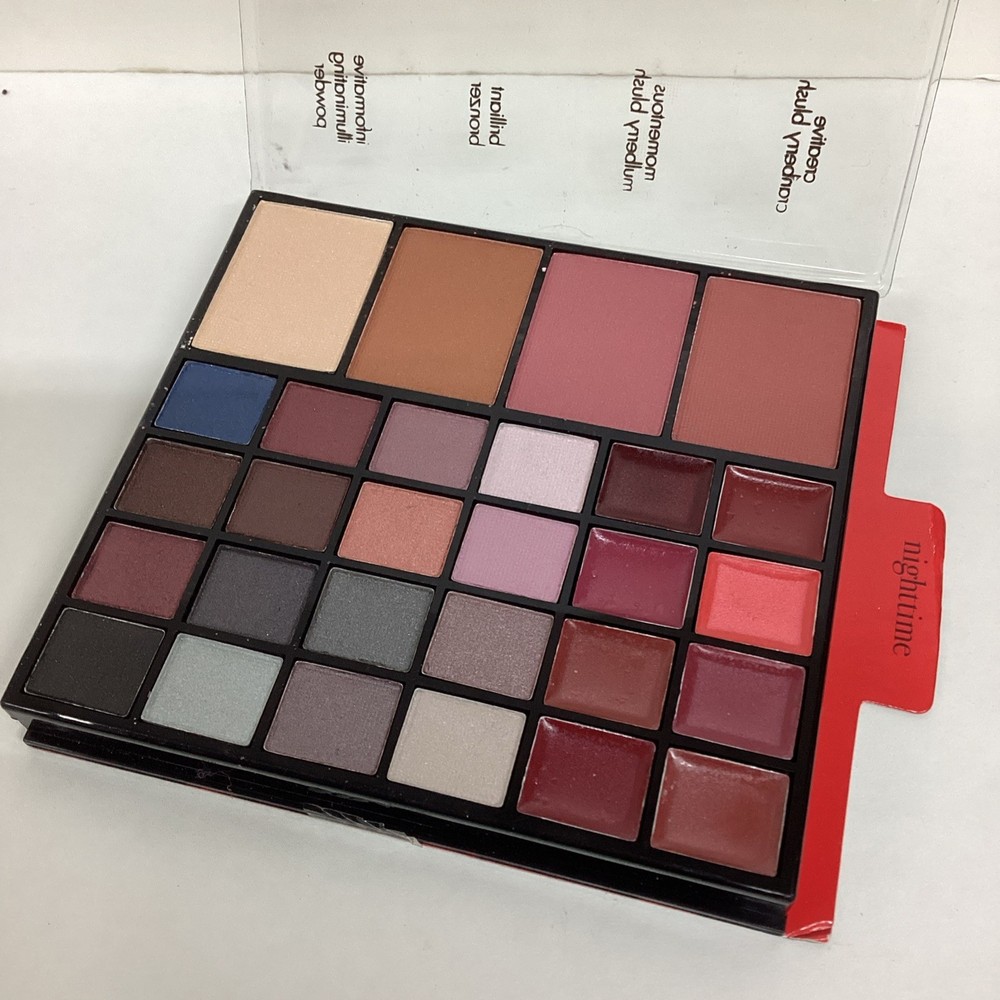 YBF Real Tutorial Make Up Kit AS PICTURED, NEW!