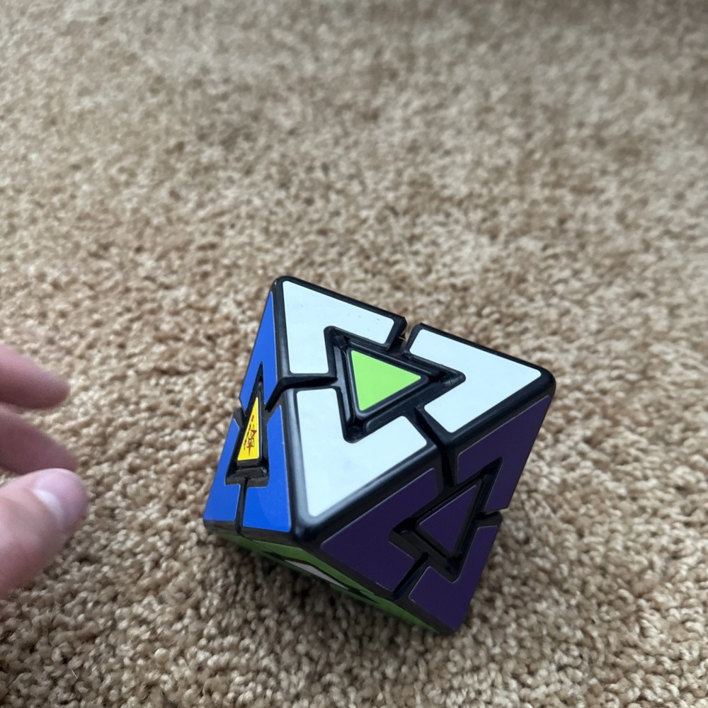 Rubik’s Cube Triangle