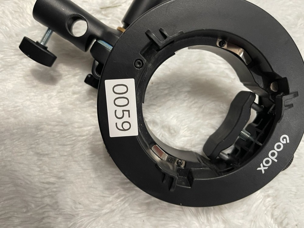 Godox S2 Speedlite S-Type Bracket with Bowens Mount