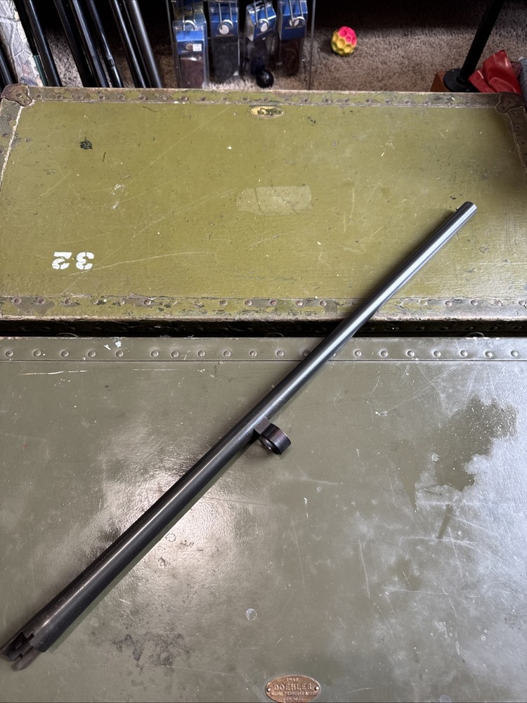 Remington 870 12ga 28" barrel , 2  3/4 shells , plain barrel mod fixed choke