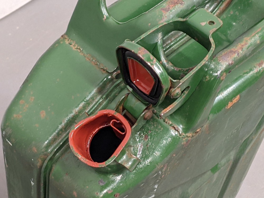 Genuine Vintage Army 20L Metal Green Fuel Jerry Can - 1950s