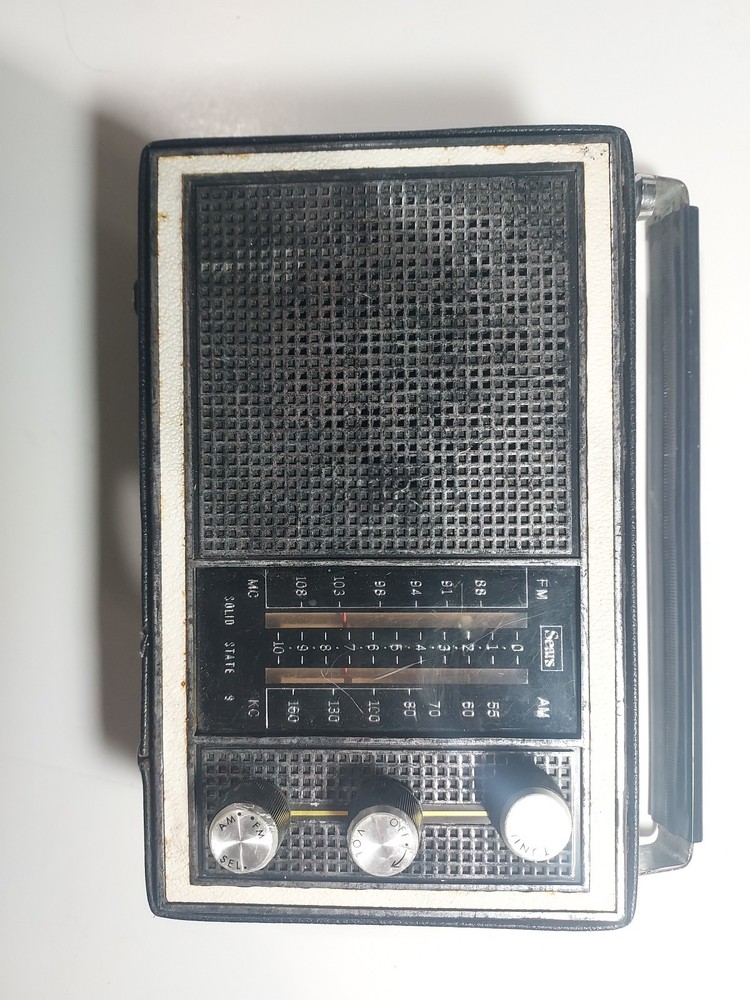 Vintage Transistor Radio