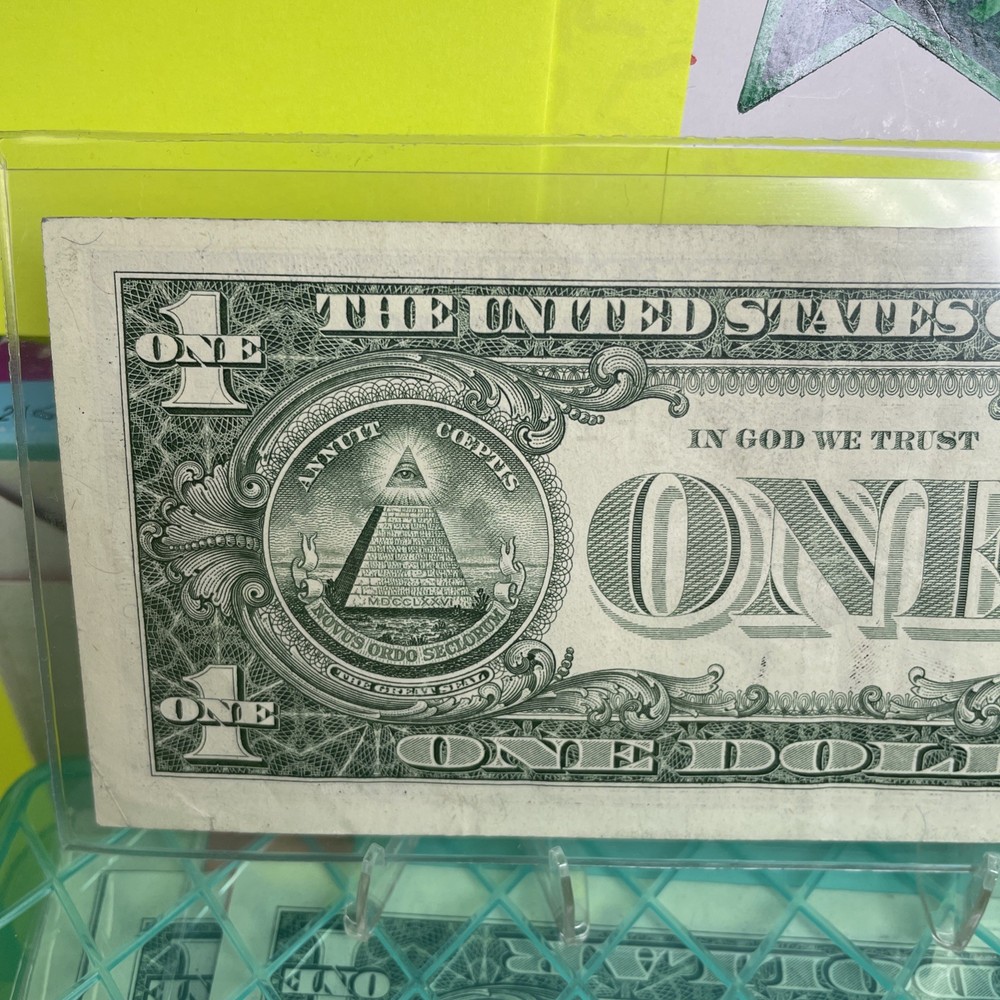 ERROR - SOLID OVER-INKED STAR ⭐️ Note $1 Nice Condition 💵Series 2017A F/W Print