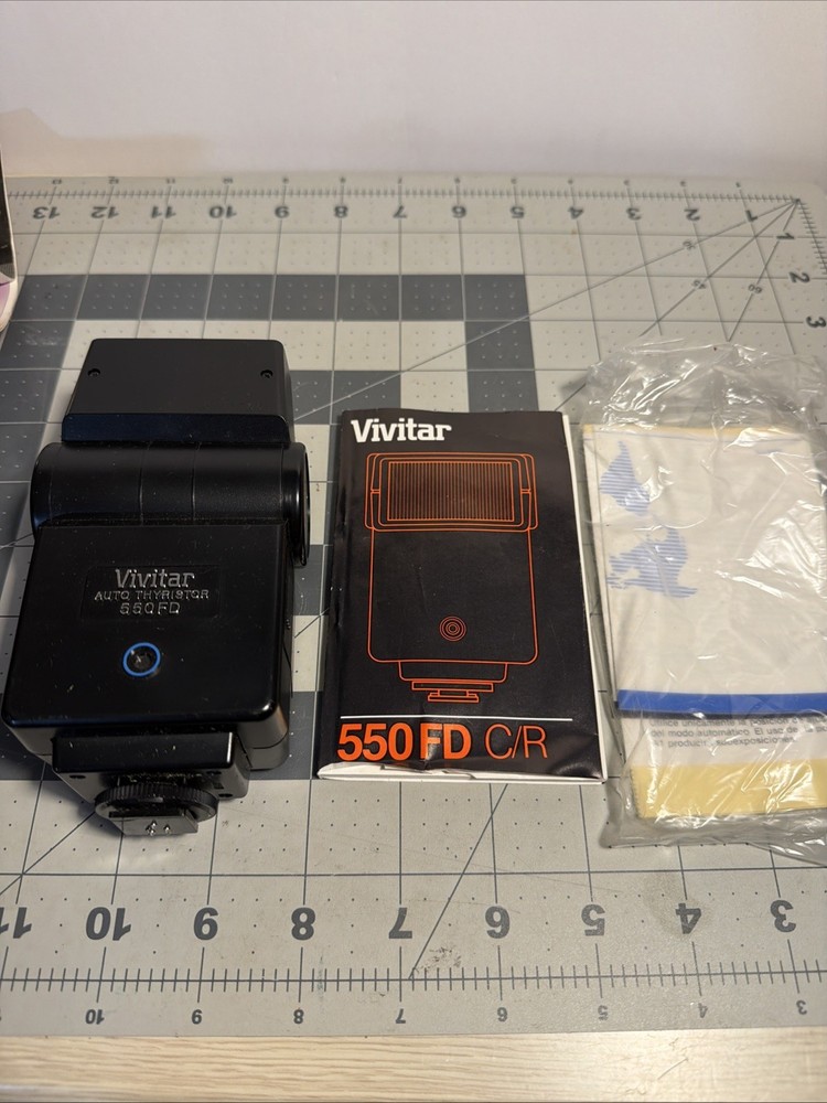 VIVITAR Thyristor 550 FD Flash