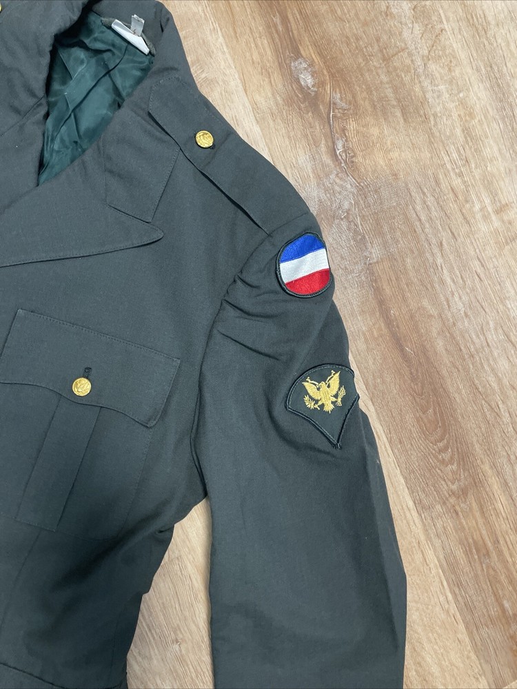 U.S Army Uniform Jacket Size 40 Regular