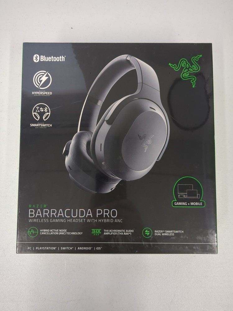 Razer - Barracuda Pro Wireless Over-the-Ear Gaming Headset for PC, Mac, Nintendo