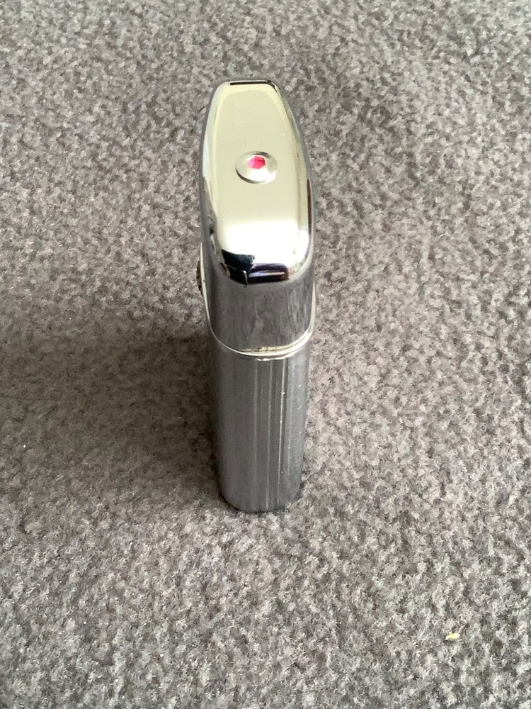 vintage ronson Wind lite varaf lame lighter working